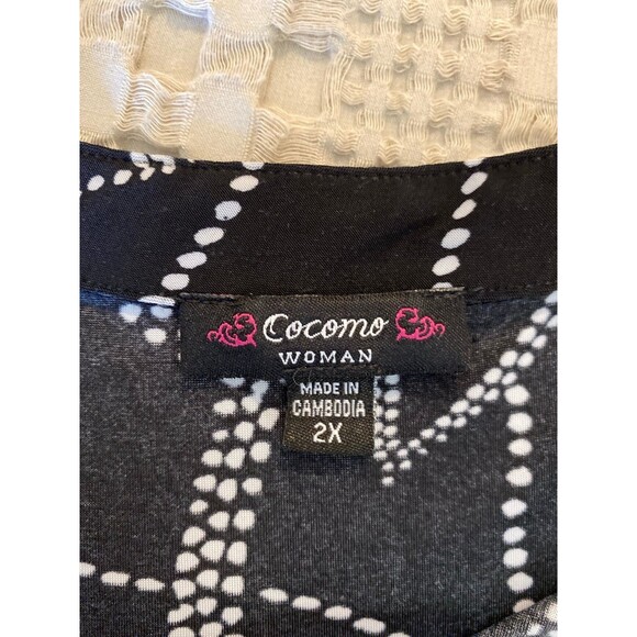 Cocomo Blouse Plus Size 2X Black White Pattern Flutter Sleeve + Stretch Top - Picture 6 of 9